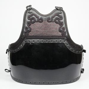 ○在庫処分品・剣道 防具 変り塗胴(カラー胴) ○花菱・エンジ白50本型