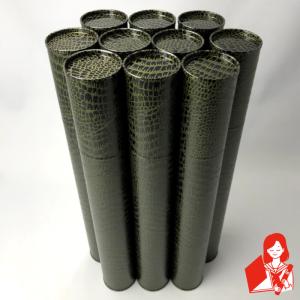 賞状用丸筒 ワニ柄 緑 径50x450mm 缶キャップ式 10本セット 賞状入れ 卒業証書入れ B3 A2用 紙筒 ケース 10本×270円【5045 ワニ柄+10本】｜kyoto-marutaya