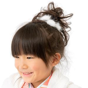 髪飾り ミンクファー風 ふわふわ マリモ 白 かみかざり 3歳 5歳 7歳 ネコポス便可｜kyoto-miyabi