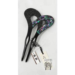 夏・髪飾り 花しおり 簪 かんざし 金魚に青海波 (黒台/8802-2) バチ型
