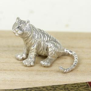 虎の置物 エナメルボックス 置物 干支 お年賀 縁起物 かわいい 縁起の