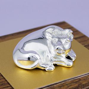 置物 干支(銀製)丑・牛・うし 座牛 丸 特大の詳細画像1