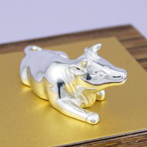 置物 干支(銀製)丑・牛・うし 座牛 大の詳細画像2