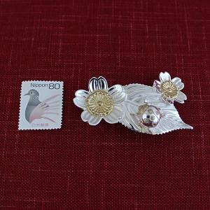 帯留(銀製)桜・さくら 霞桜 二花一葉に天道虫...の詳細画像5