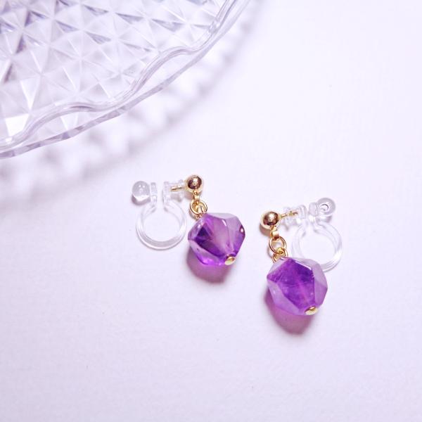 I2025GGAME 樹脂ノンホールピアス 樹脂イヤリング 天然石　アメジスト カットラウンド　 金...