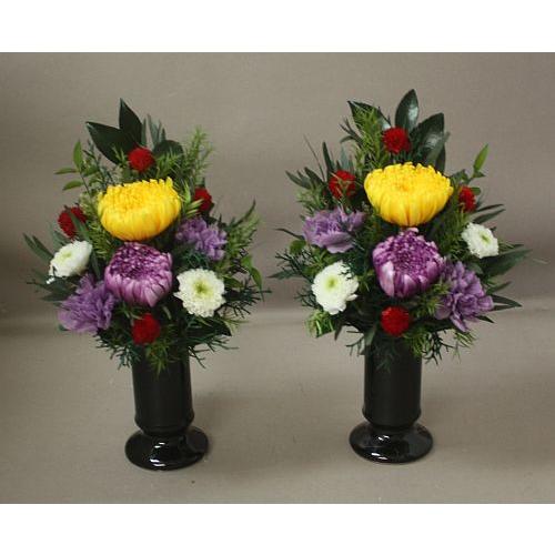 キュート＊プリザーブドフラワー＊一対の仏花アレンジ（花器入り）*サイズ高さ３０cm・横１８cm