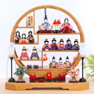 木目込み雛人形 木村一秀作 丸窓f 十五人飾り...の詳細画像1