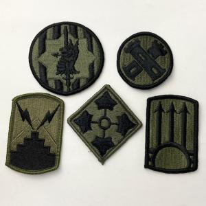 メール便可 US ARMY ACU 戦闘服用階級章 ベルクロ付き : ミリタリー