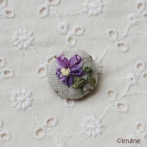 スミレ　リボン刺繍ブローチ｜la-fleur