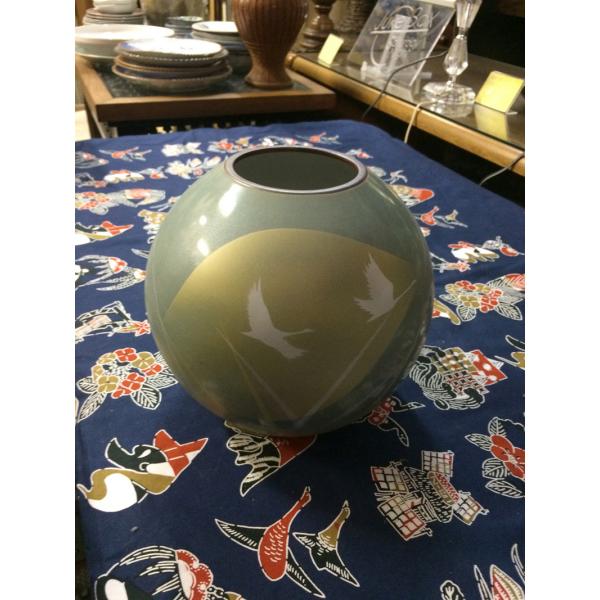 九谷花瓶　本金花蝶　No.20  直径；180　高さ；180mm　22/1_80