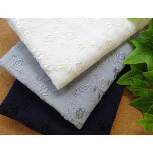 国産　綿ダブルガーゼバラ柄刺しゅう生地　　4個までネコポス可能　KLM91（3色）