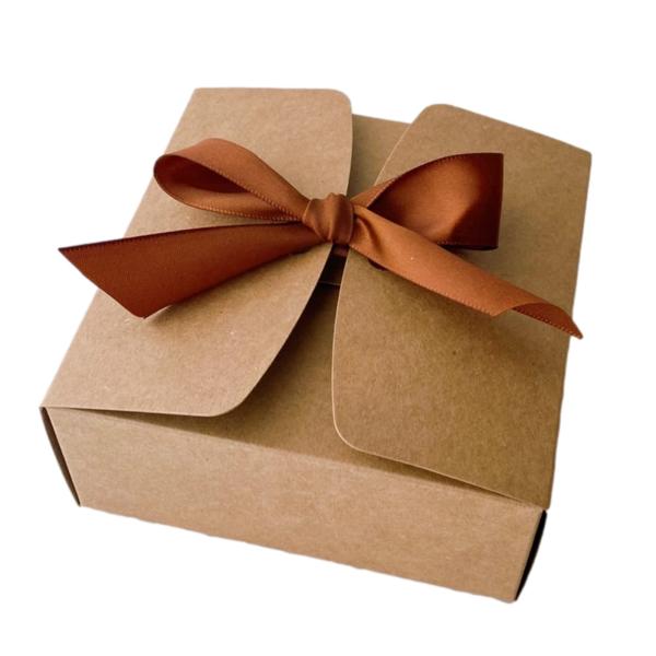 【トゥルーハーツ】ギフトボックス ラッピング 箱 リボン付き 10枚 おしゃれ プレゼント ギフト ...