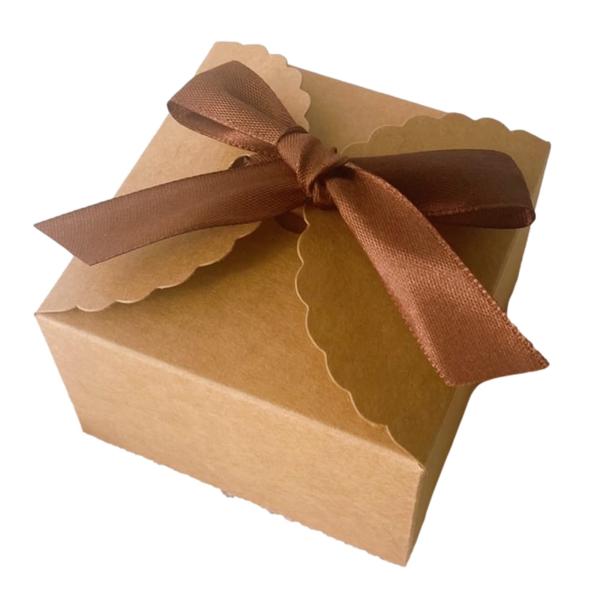 【トゥルーハーツ】ギフトボックス ラッピング 箱 リボン付き 10枚 おしゃれ プレゼント ギフト ...