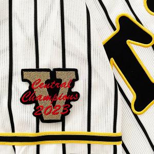 【阪神タイガース 刺繍ワッペン 2023 CENTRAL CHAMPIONS V 小】優勝記念/チャンピオン/優勝/プロ野球/刺繍/刺しゅう/ワッペン/応援グッズ｜Laconquete ぷらす