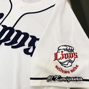 埼玉西武ライオンズ　栗山巧選手　刺繍ユニフォーム ☆送料無料☆埼玉 西武 ライオンズ 栗山巧 シルエット 2&サイン 応援