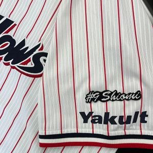 村上宗隆選手　直筆サインユニフォーム　新品タグ付き　東京ヤクルトスワローズ 村上宗隆 直筆サインカード EPOCH 2022 東京ヤクルトスワローズの通販