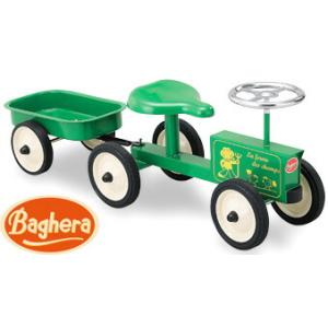 フランス産まれのデザイン ライドオンキックカー グリーン トラクター＆トレーラー 851 トラクター...