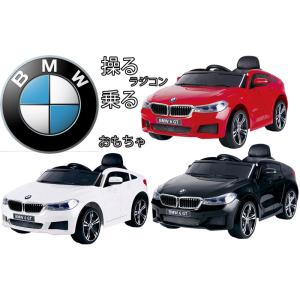 子供用電動乗用カー 足元のペダルを踏むだけの簡単操縦 遠隔でラジコンのようにも操作できる 電動乗用玩具 ライセンスならでは パーツの細部までこだわった ホワ