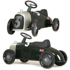 ラグジュアリー乗り物玩具 消防車 お部屋で楽しめるキックカー 地面をけって前に進む４輪車 ライドオオレースカー クロームグリル ライドオンメタルライダー 子