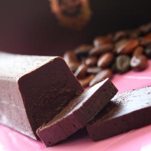プレゼント ギフト スイーツ 濃厚 塩 チョコレートケーキ　プレミアムチョコ　ラ・ファミーユ チョコ 優良配送 対応 お取り寄せ お菓子 ポイント利用