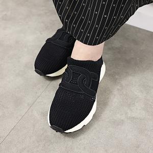 TODS トッズ スニーカー Kate Sne...の詳細画像1