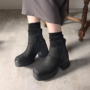 UGG（アグ） 【並行輸入品】[現価格での販売は2/24 0:00まで] UGG W