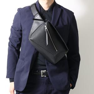LOEWE（ロエベ） クロスボディバッグ CONVERTIBLE SLING
