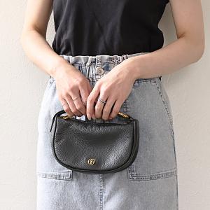 BOTTEGA VENETA（ボッテガ・ヴェネタ） Mini Pouch ミニ ザ・ポーチ