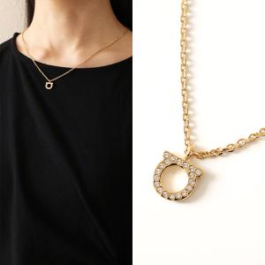 FERRAGAMO（フェラガモ） ペンダント ガンチーニ クリスタルネックレス