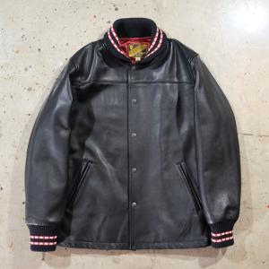 極美品❗️Mサイズ PUMA プーマトラックジャケット　セットアップ　ジャージ PUMA ジャージ セットアップ プージャー プーマ トラック