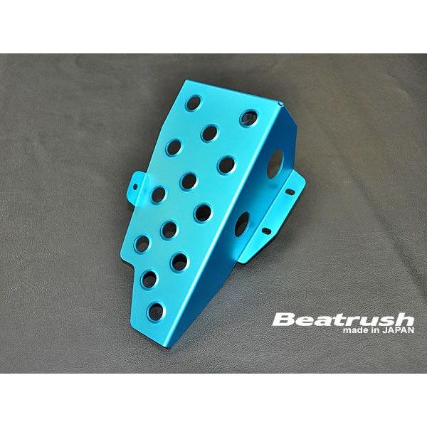 ドライバーフットレスト アルファロメオ ジュリアクーペ 105系 右ハンドル運転席用  ビートラッシ...