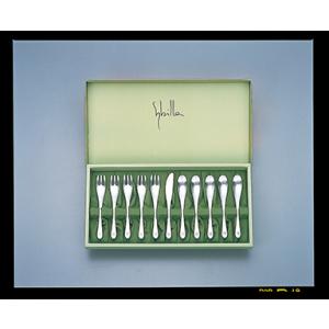 シビラ サンタナ11PCS(SZ-02S)洋食器 コーヒースプーン バターナイフ ワンポイント お花...