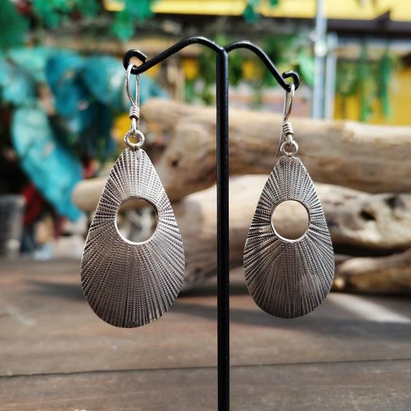 カレンシルバー ピアス ドロップA　カレン族 少数民族 タイ エスニック ハンドメイド