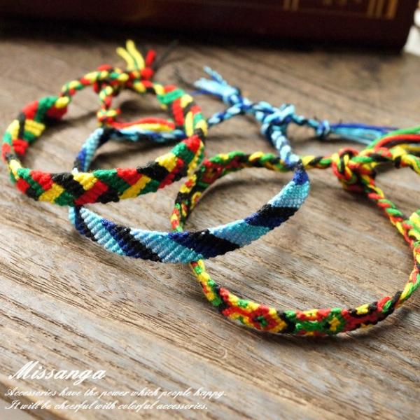 ミサンガ カラフル エスニック プロミスリング 夏アクセ ブレスレット ラスターカラー ブルー メン...