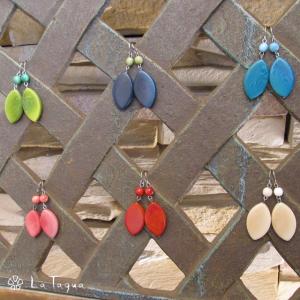 LT-5041 タグア ピアス／イヤリング リーフ、 ピアスはキャッチ付き Tagua Earrings Leaves｜lataguab