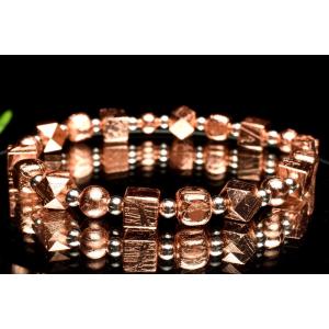 1点物】宇宙からの贈り物 アルタイ隕石(メテオライト) 4mm キューブ