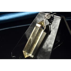 【１点物】Silver925◇AAA透明レモンカラー リビアングラス　35x9mm　両剣ポイント ペ...