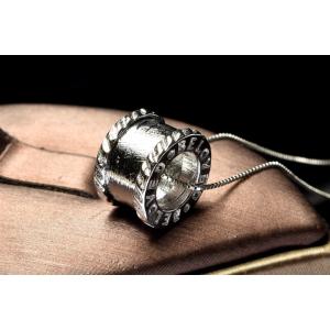 スウェーデン産Silver925◇ ギベオン(メテオライト隕石) 18mm シルバー