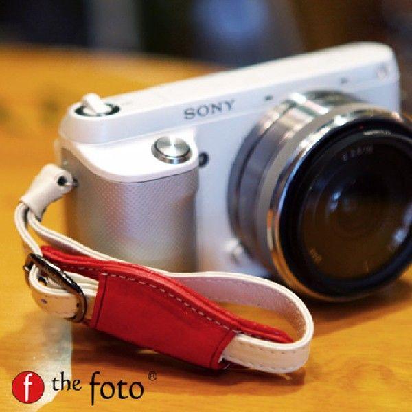 the Foto　カメラグリップ　TF008HG RE（レッド）