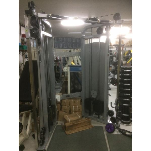 マルチファンクショナルトレーナー