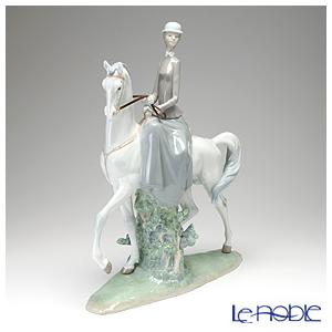 LLADRO リヤドロ 白い馬の少女 04516 フィギュリン : ブランド LLADRO リヤドロ 白い馬の少女 04516 フィギュリン : ブランド