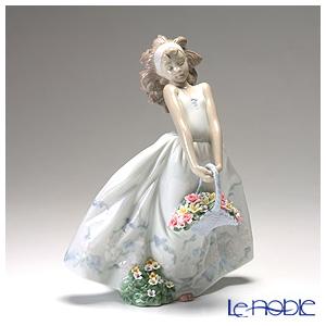 LLADRO リヤドロ フラワーガーデン 06647 フィギュリン : ブランド洋食 