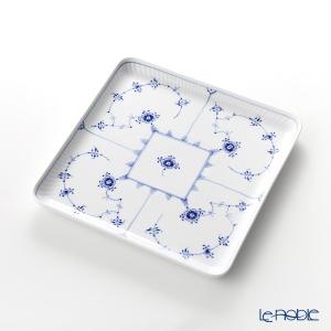 ROYAL COPENHAGEN（ロイヤルコペンハーゲン） ブルーフラワーカーブ