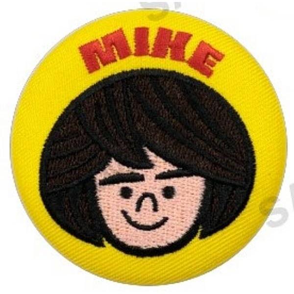 【マイク】Netflixシリーズ ストレンジャー・シングス 未知の世界 刺繍缶バッジ