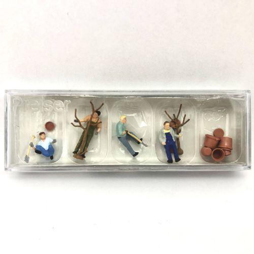 Preiser 1/87 ミニチュア ジオラマ フィギュア 植樹をする人(10466)