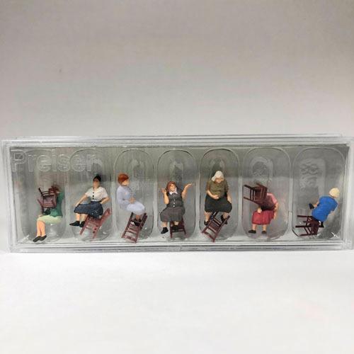 Preiser 1/87 座っている女性(イス付き)(10580) ミニチュア ジオラマ フィギュア