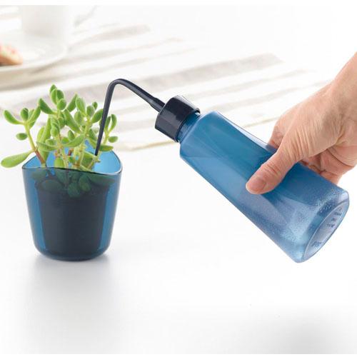 水やり　プッシュ水さしN 250 ネイビー リッチェル 79412　手軽　簡単 便利　軽い 室内 観...