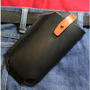 Hunting World（ハンティング・ワールド） スマホショルダー フォン