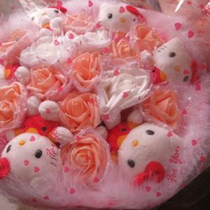 キティいっぱいの花束 生花 キティ 花束 キティ 結婚祝い どこから見ても Kitty6 Hanataba Ixtupai 009 フラワーガーデンリーブス キティ キテイ キティ キティ フラワーギフト