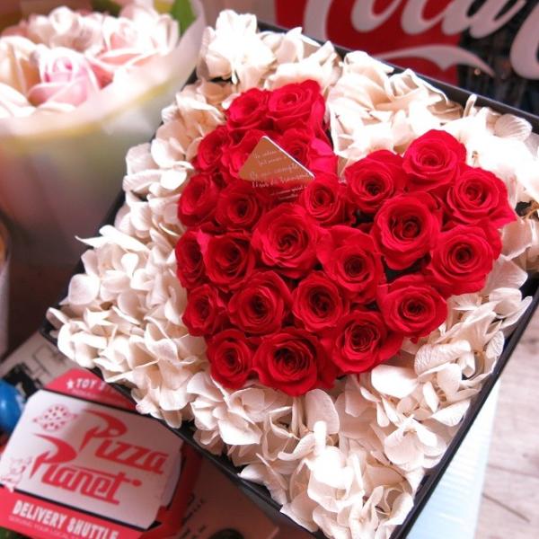 プリザーブドフラワー プロポーズ 記念日 お祝 妻 嫁 両親 女性 友人 祖父母 プレゼント 赤バラ...